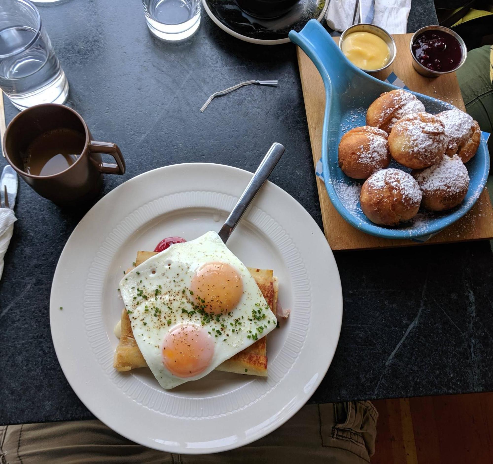 Commodore Hotel 아스토리아 외부 사진